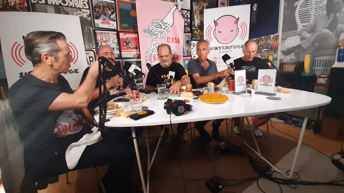 La semana que viene, en <a href="/CasaCavestany/">CasaCavestany</a> (el programa de <a href="/subterfugeradio/">Subterfuge Radio</a> dirigido por Carlos Cavestany, ¡charla atómica con Mauro y Joaquín, de <a href="/losnikispradera/">Los Nikis de la Pradera</a>, y <a href="/GerunDain/">Erundino Alonso</a>!