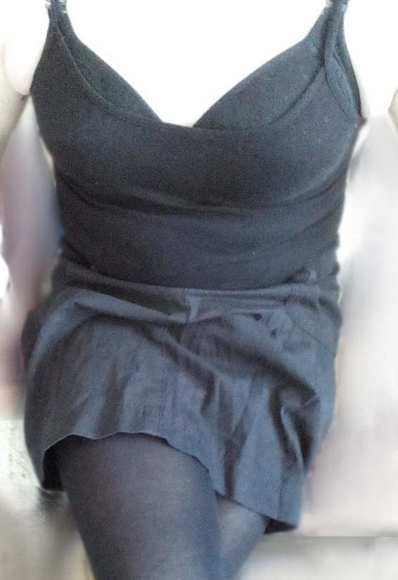 Beni Gercekten Anlamak İsteyen
Ve
Hayatıma Renk Katmak İsteyen
Anlayışlı Kişilerden DM  Bekliyorum.. 
-