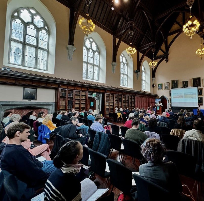 SampleStudios's tweet image. Kicking off Day 2 of #digiart24 with digital art scholars &amp;amp;practitioners from all over Ireland and beyond to discuss best practice, emergent practice and the advancement of digital arts in Ireland. Thanks to our funders @artscouncil_ie @UCC and the Future Humanities Institute