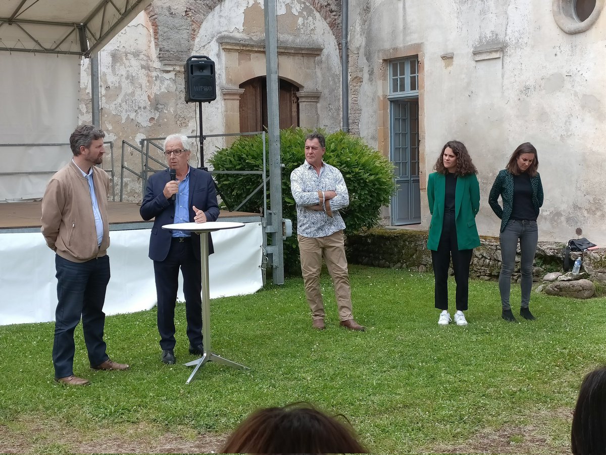 "Ce projet est une plus-value pour le territoire ... Je suis sûr que le groupe SOS a plein d'idées pour valoriser ce lieu" Michel Pelieu - président du Département <a href="/departementhapy/">Hautes-Pyrénées, le Département</a>