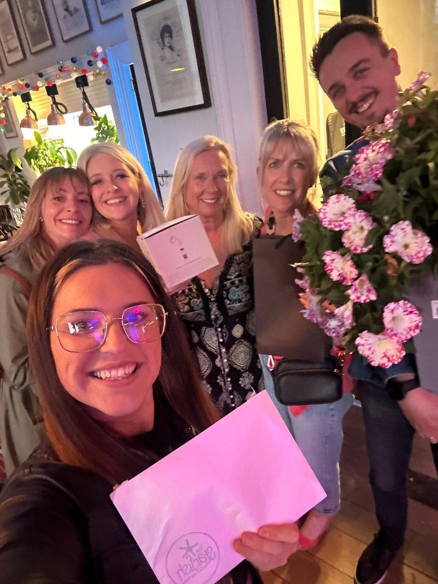 ‘From Bangor to Bobbio’ - Courthouse fundraising quiz raises £900 for school trip paying homage to Columbanus’ journey. ➡️ bit.ly/3Visc2O