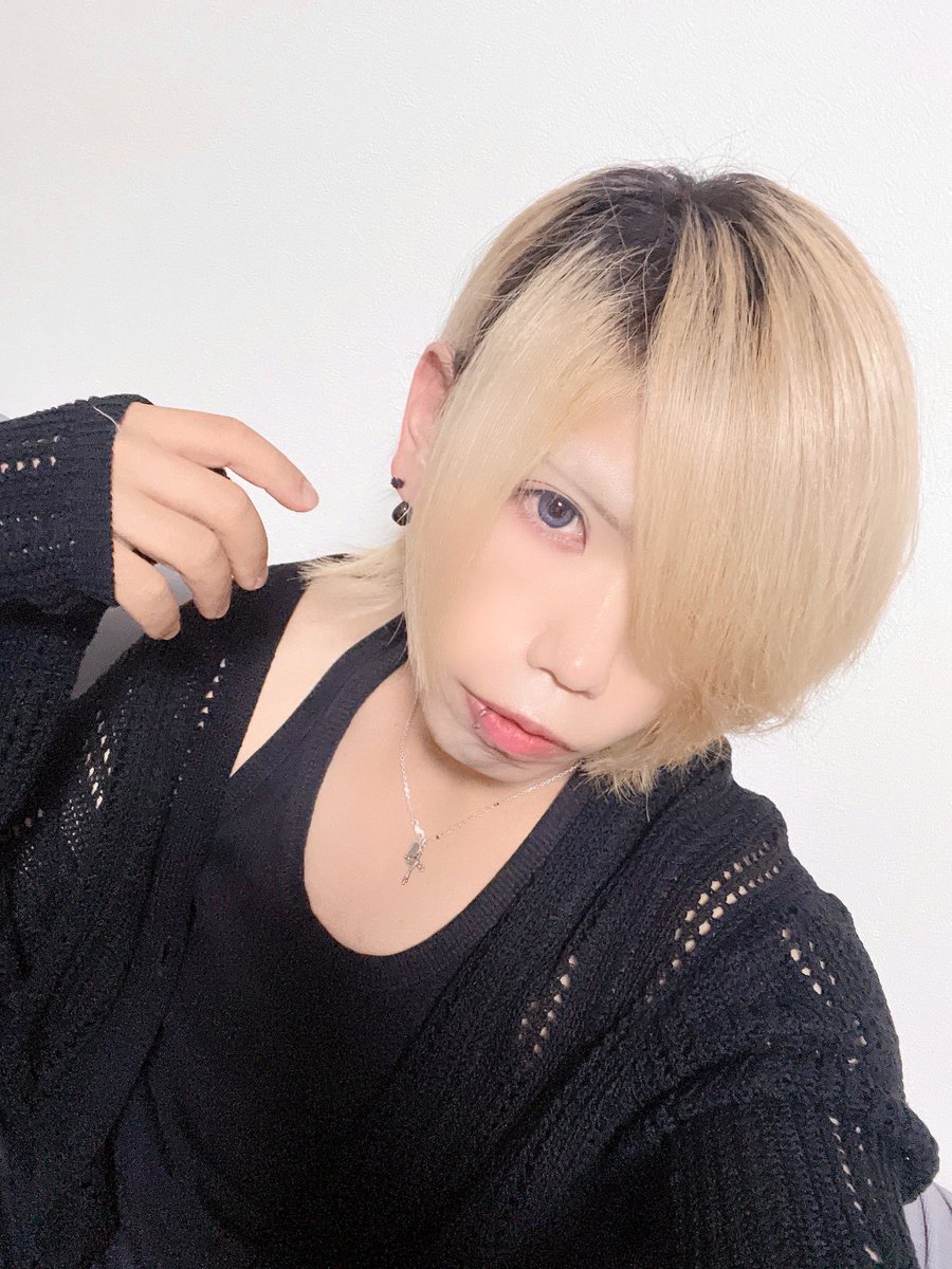hyakki_cafe's tweet photo. ✨百鬼夜行本日20時オープン✨

🦊本日の妖🦊

🦊とあ@toatoa444 

🦊りるあ@riru_a00

🦊つばき@Ltubatubatubaki 

お待ちしております！

#メンコン #メンズコンカフェ #名古屋 #栄 #女子大 #コンカフェ #コンセプトカフェ #キャスト募集 https://t.co/YtMEAm0AY8