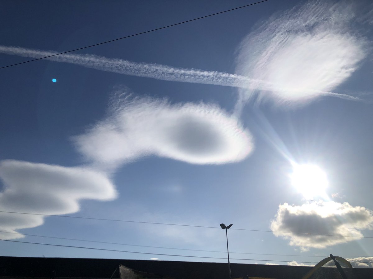 IonisedSkyWatch's tweet photo. @ukkulak1 @JacquiDeevoy1 Not sorry but you’ve either got zero clue about Geo-engineering and how much it’s actively being used or (more likely) you’re a shill or work within an industry linked to such weather modification project! No way you’re actually that stupid or blind! Is there?🤔🤔 #LookupWakeup https://t.co/pMiclJOEcN