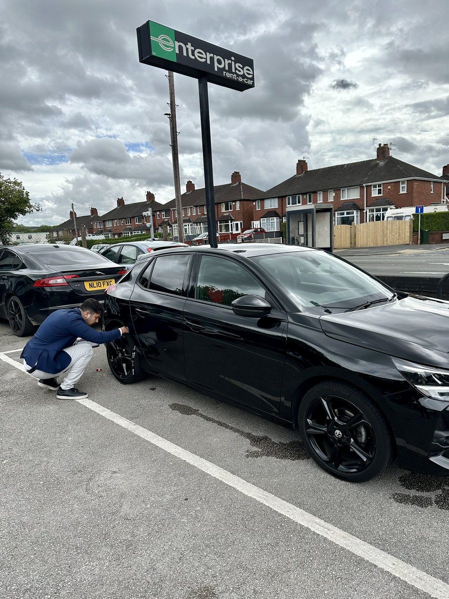 Gerry McGonagle (@eracgerry) on Twitter photo Vehicle safety and condition front and centre of our branch visit in Stoke On Trent today with <a href="/AmirMovahedi1/">Amir Movahedi</a>
#StandardofCare
#VroomVroom Vehicle safety and condition front and centre of our branch visit in Stoke On Trent today with <a href="/AmirMovahedi1/">Amir Movahedi</a>
#StandardofCare
#VroomVroom