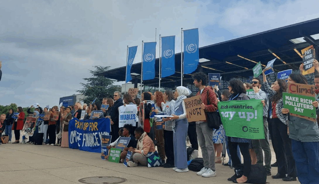 subte_el's tweet photo. Cumbre de Bonn: Los países industrializados bloquean la financiación climática para el Sur Global https://t.co/ZEFBVtmUSM @ciudadquemejora https://t.co/3MN6uZRdjw