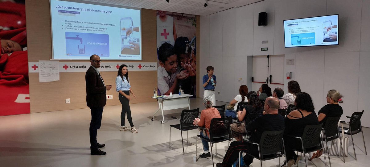 OcupacioCR's tweet image. Voluntariat corporatiu de la mà d’@aiguesbcnclient en el marc del #ProgramaONA!

Ens vam submergir en temes com: l&apos;estalvi d&apos;aigua, tècniques per reduir el consum a la llar i identificació de fuites i malbarataments.

Vam connectar amb la comunitat i promoure la sostenibilitat.