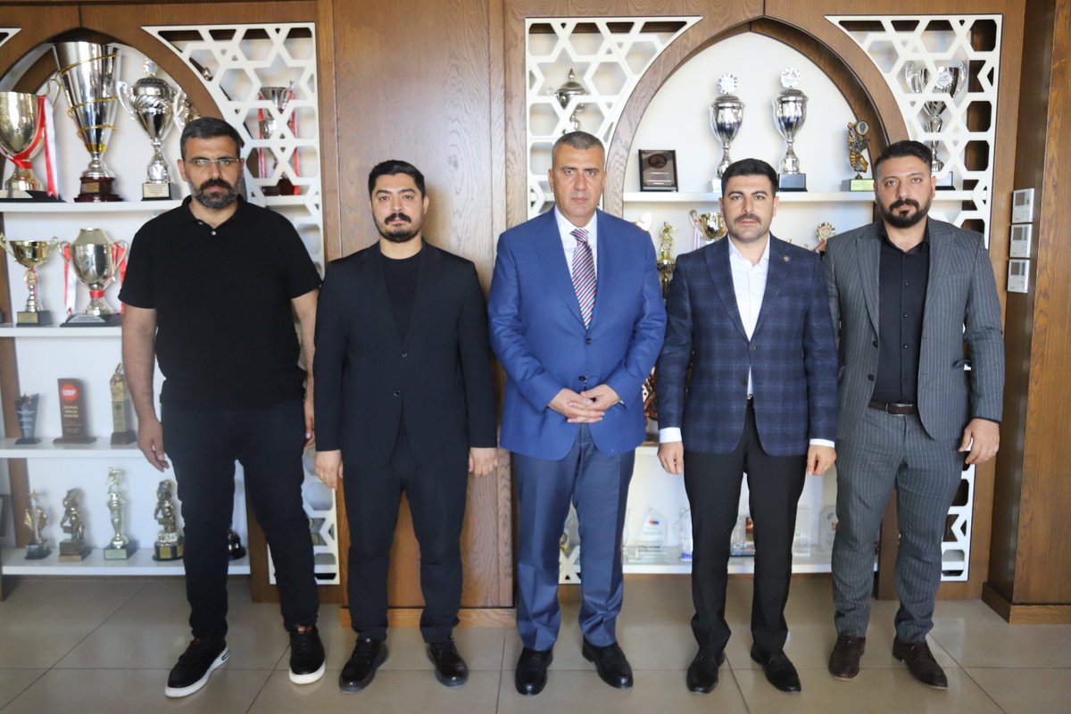 Hatay/Payas Belediye Başkanı Bekir ALTAN ve İlçe Başkanı Veysi GÜLER’i ziyaret ettik. 

Şehrimize hizmet konusunda yapılacak çalışmalarda başarılar ve kolaylıklar diliyorum.