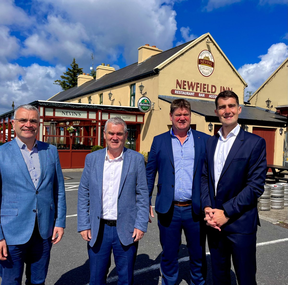 jackfchambers's tweet photo. Good meeting this morning in Mayo with Cllrs Paul McNamara &amp; Brendan Mulroy along with @daracalleary on important road safety measures for the N59 between Newport &amp; Achill. Both councillors were re-elected last weekend and are back focused on delivering for their community. https://t.co/l5LC08UodZ