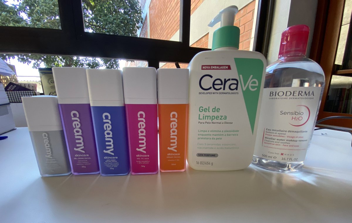 savanahmontt's tweet image. O twitter tem uma bolha de skincare? Se sim, tenho interesse 🤓☝🏽

* não era minha intenção comprar tudo da creamy… eu sinto que cai numa armadilha, fui experimentando produto por produto tipo “vamos ver se é bom” e o problema: ERA.