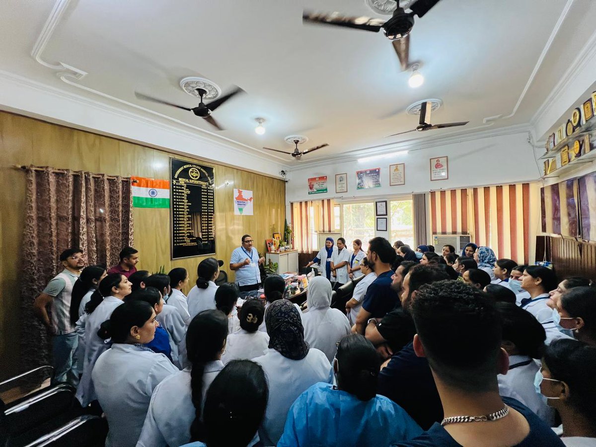 GMCHJAMMU's tweet photo. A blood camp was organised in GMCH Jammu. In a heartwarming display of solidarity, nurses across the country have been leading a nationwide blood donation campaign. This initiative, spearheaded by the Nurses of GMCH Jammu aims to address the critical shortages faced by hospitals. https://t.co/aF7LWNS4Te