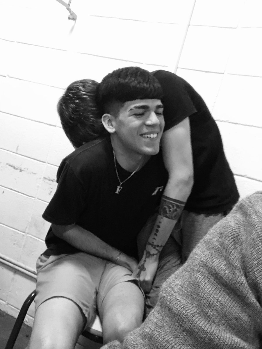 Leonelaa_rodrii's tweet photo. ojalá algún día encuentre una amistad como la que tienen Ian y Fabri … se re quieren y no se falsean los pibes https://t.co/VjH3sP1tT9