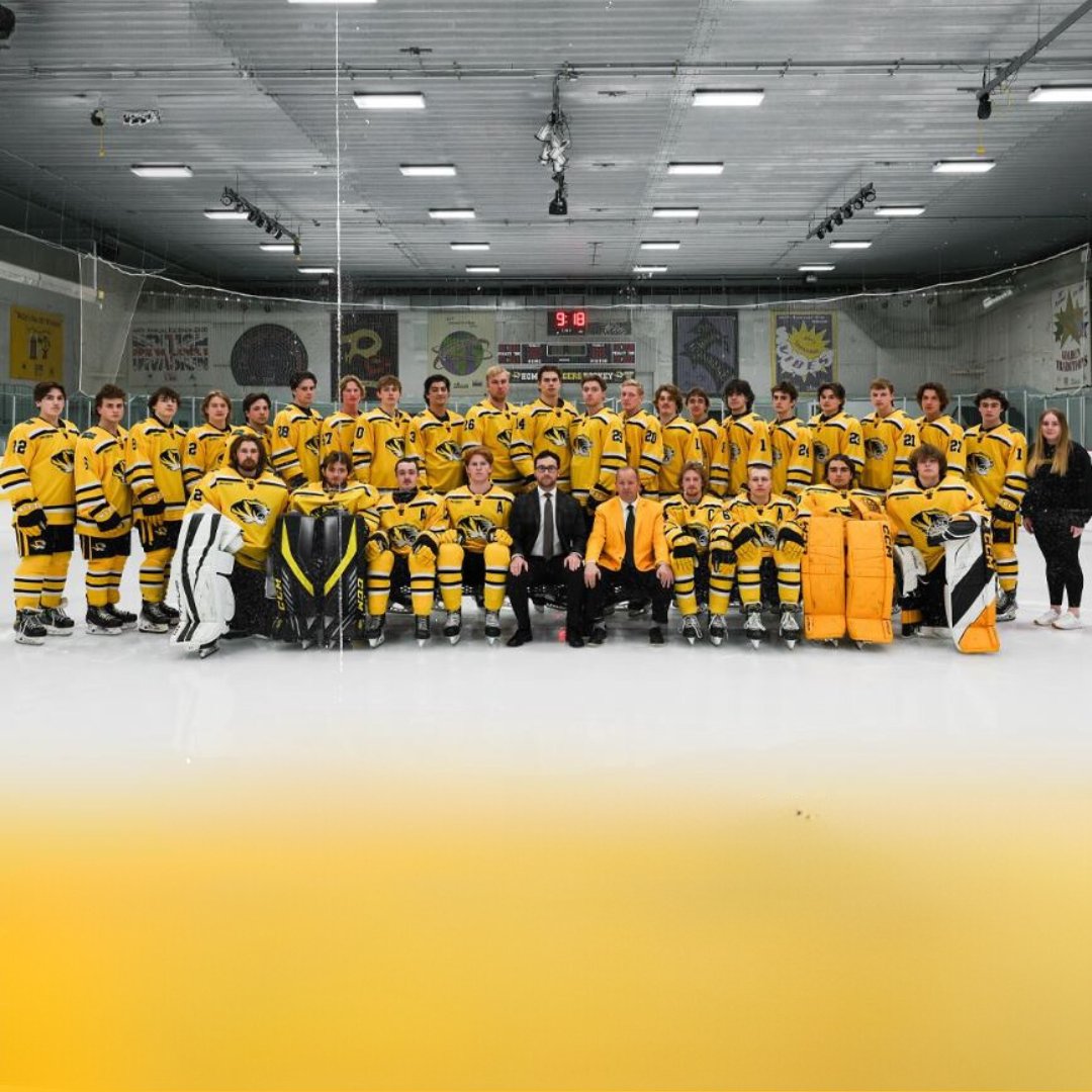 This #FeatureFriday, we're shining the spotlight on MizzouRec Club Hockey! 🏆⭐️

This past spring semester, MizzouRec Club Hockey advanced to the final four and won the MACHA championship for their second consecutive season! 🥇🐯