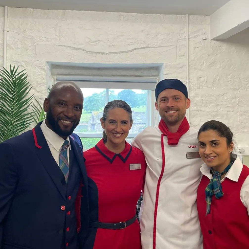 Deborah Niklaus Model tweet media