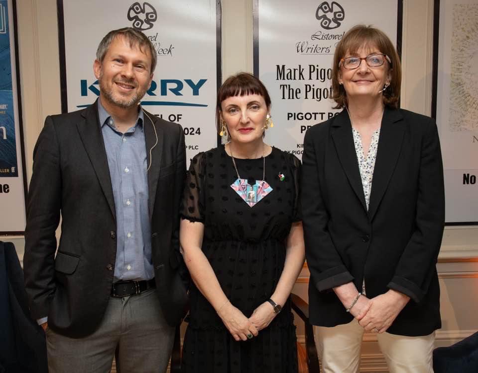 WritersWeek's tweet image. Readings by Rachael English & Sinéad Gleeson, two acclaimed writers whose most recent books, ‘Whatever Happened to Birdy Troy’ and ‘Hagstone’ consider the value of art in personal and societal terms.
Hosted by @seancarlson
Photo Credit Ger Holland
Venue The Listowel Arms Hotel
