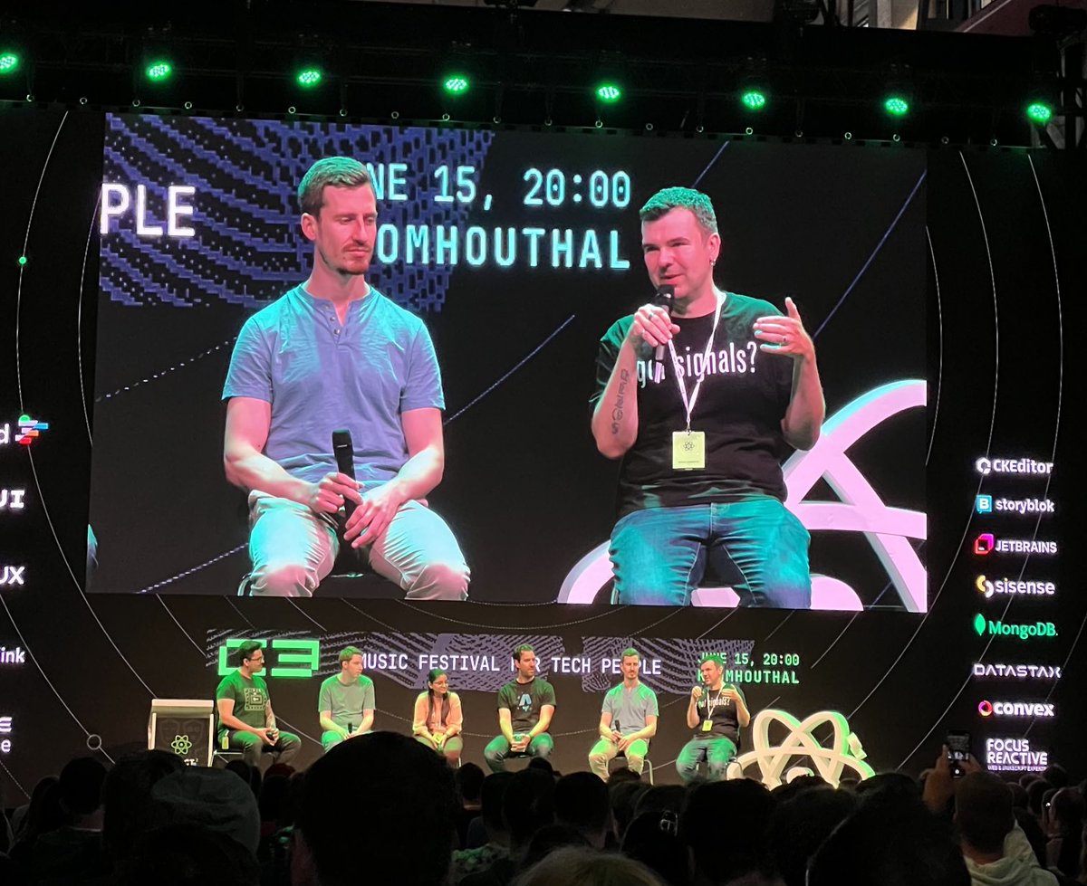 “Frameworks are like people. You don’t get everything right away. There are things they put on the surface, things they hide.” - ⁦<a href="/RyanCarniato/">Ryan Carniato</a>⁩ 

#reactsummit