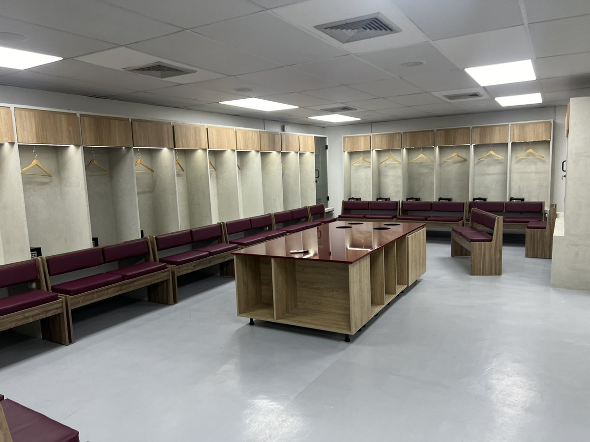 avilchezve's tweet photo. El Estadio Metropolitano de Lara está listo para recibir a la Vinotinto absoluta ❤️🇻🇪. https://t.co/vh8p9hCOQ8