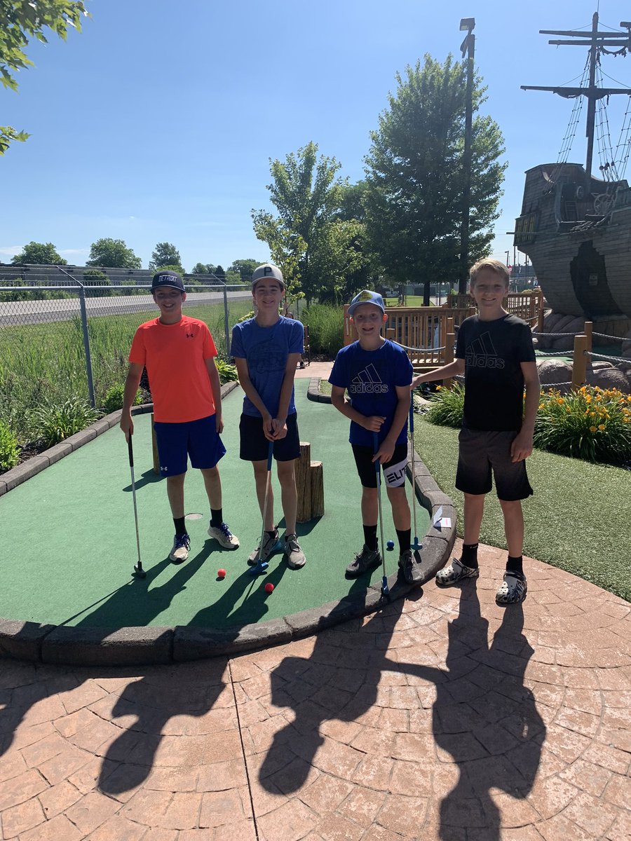 Grade 6 End of Year Field Trip
<a href="/D_M_Eagle/">D.M. Eagle Public School</a> <a href="/PrincipalRomano/">Rob Romano</a>