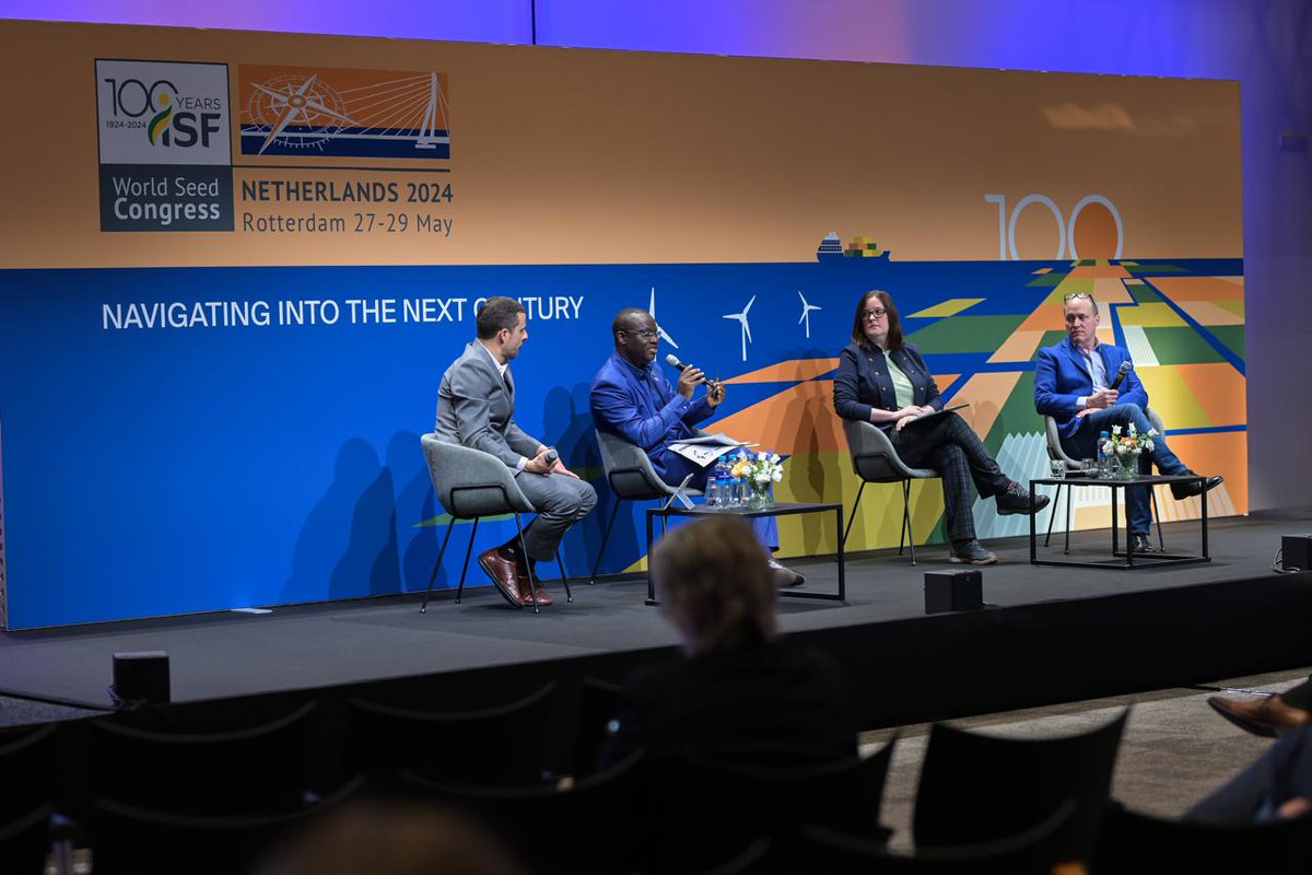 selemanykitenge's tweet photo. "Innovations like #genomeediting improve seed genetic potential, increasing yield. Deploying #STISA2034 &amp; focusing on zero hunger will achieve #Agenda2063's vision for #theAfricawewant."Prof @akinbooa of @NEPAD_Agency #AllianceforScience #GenomeEditing https://t.co/fyelAgpJy4