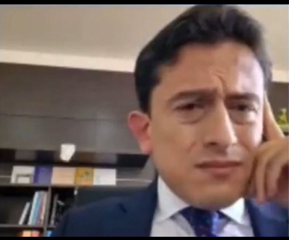 Linaaa9300652's tweet photo. @unaDanielamasss Si a él no le gusta esa clase de juegos, la gente si jode ehhh. https://t.co/LUU1lSvIht