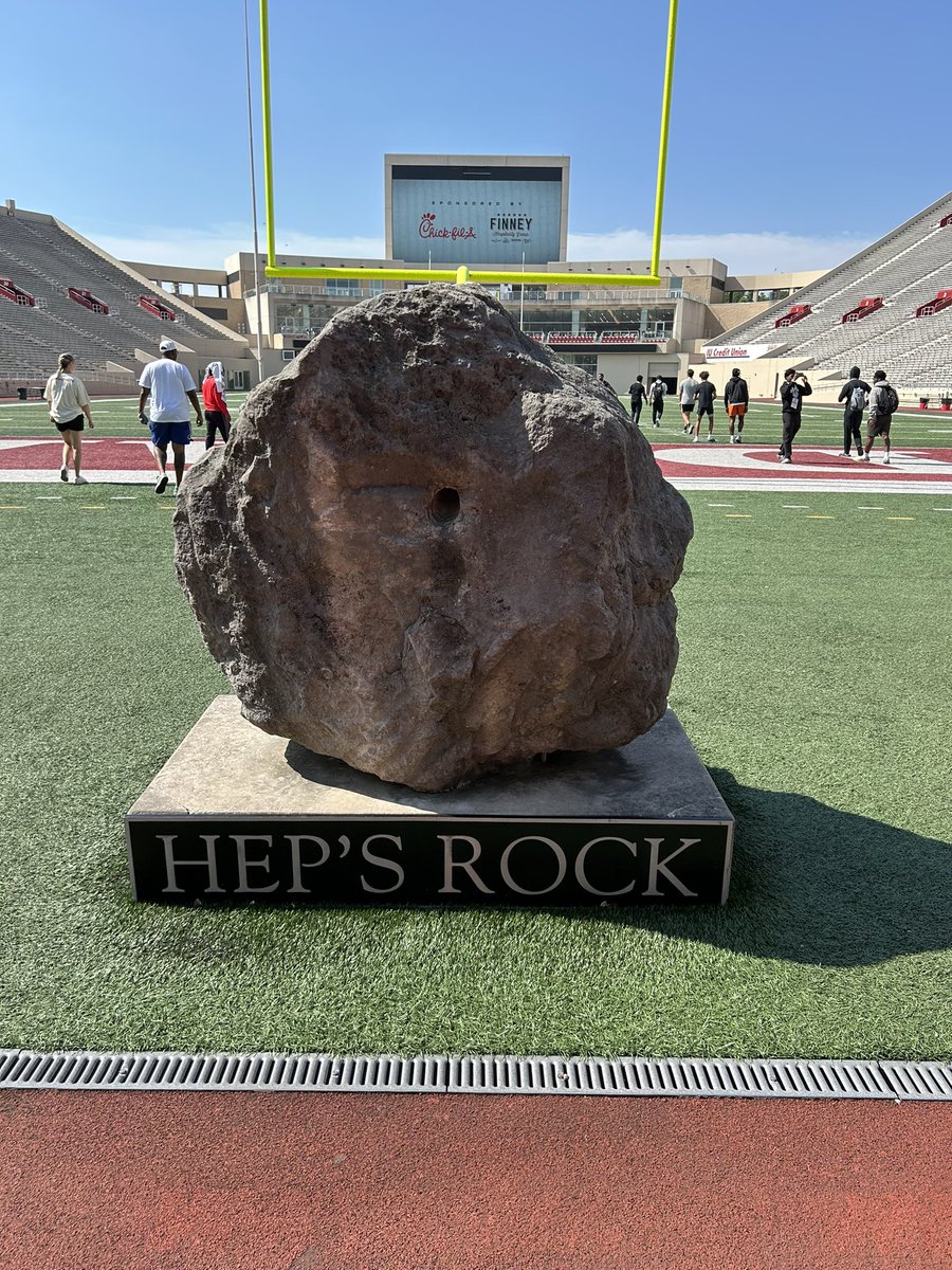 FTRreport's tweet photo. University of Indiana has top notch facilities we really appreciate the hospitality @CoachOlaAdams #FTR https://t.co/9EfCOEgxcq