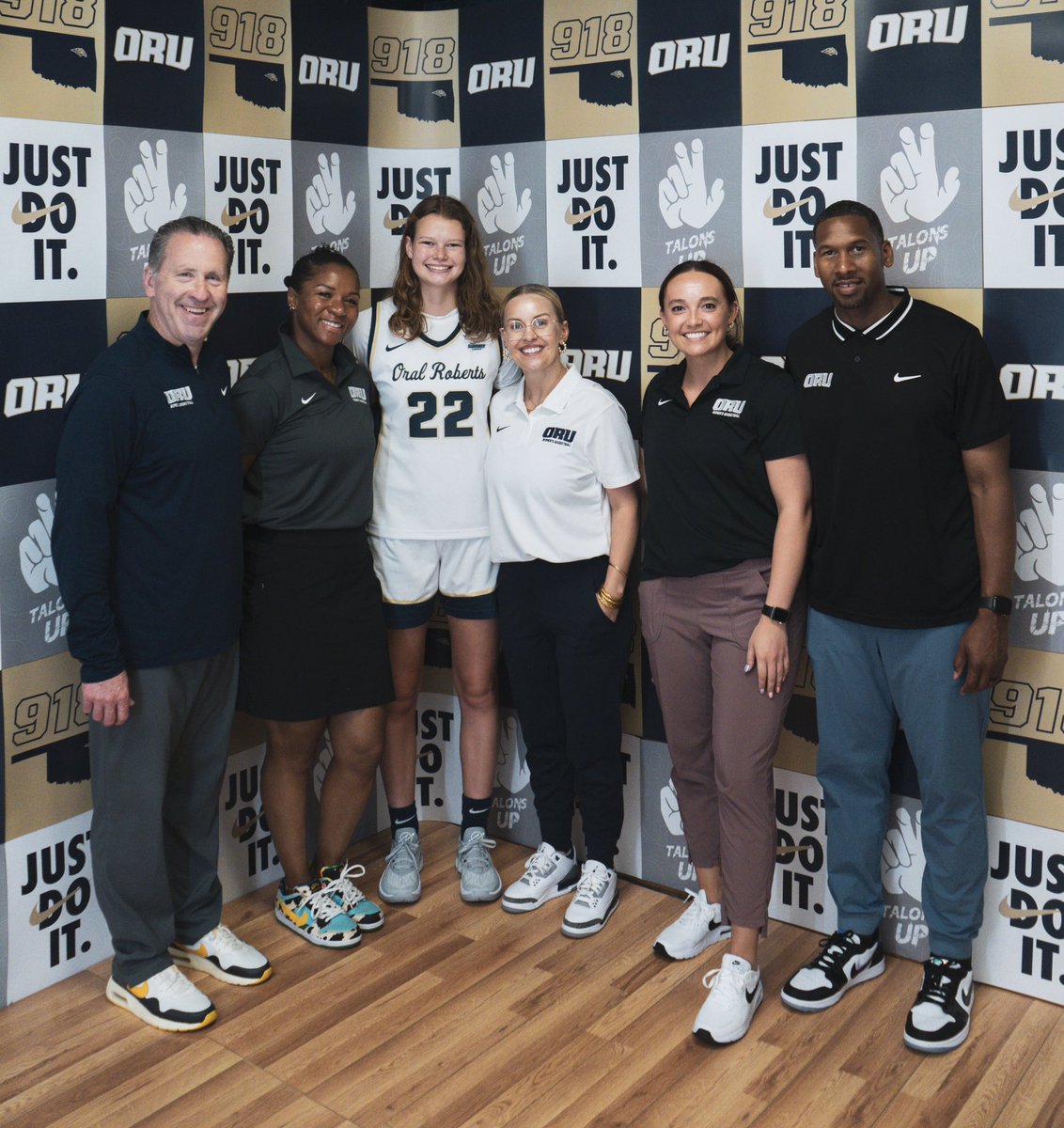 PeytonWohlford's tweet photo. After an amazing visit at Oral Roberts University I am blessed to receive an offer! Thank you to the entire coaching staff for a great time! @coachkmusick #GoGoldenEagles https://t.co/Puczcy9fl7