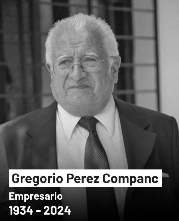 1/6 En Puesto Hernandez (Rincón de los Sauces NQN) terminando de instalar un equipo de telemedición, se me acerca un Sr. mayor me saluda amablemente y me pregunta como iba el trabajo: "estoy calibrando ahora no puedo conversar, cuando termine le explico todo"...