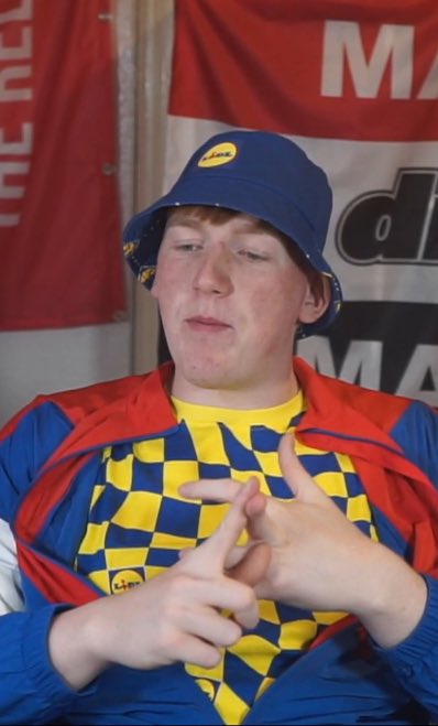 Eljay_Says's tweet photo. @angryginge13 starting the stream in Jimmy Saville fancy dress! https://t.co/1crqDDNWIe