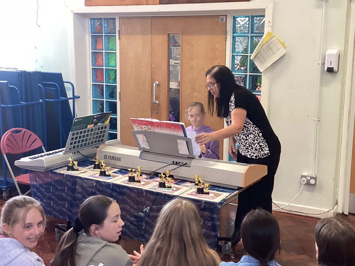 Stephen Moore tweet media