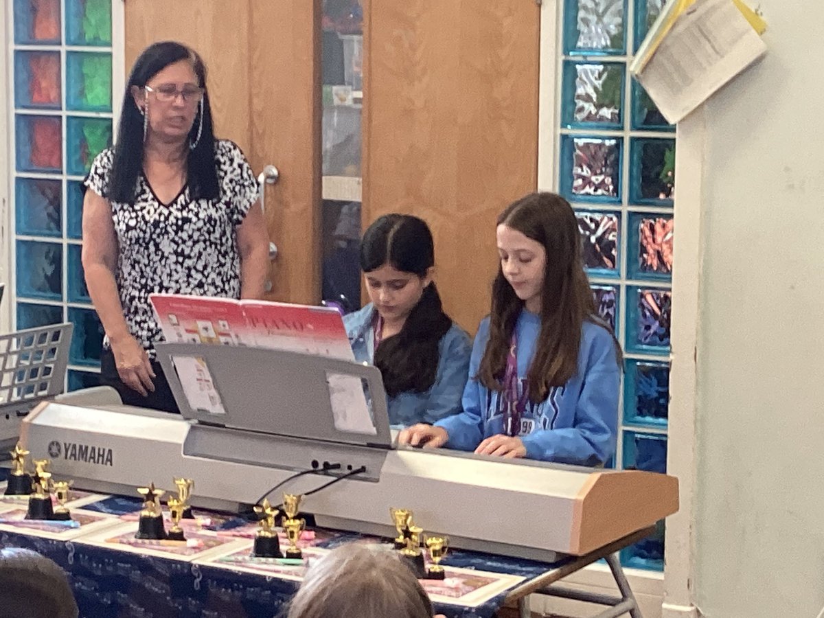 Stephen Moore tweet media