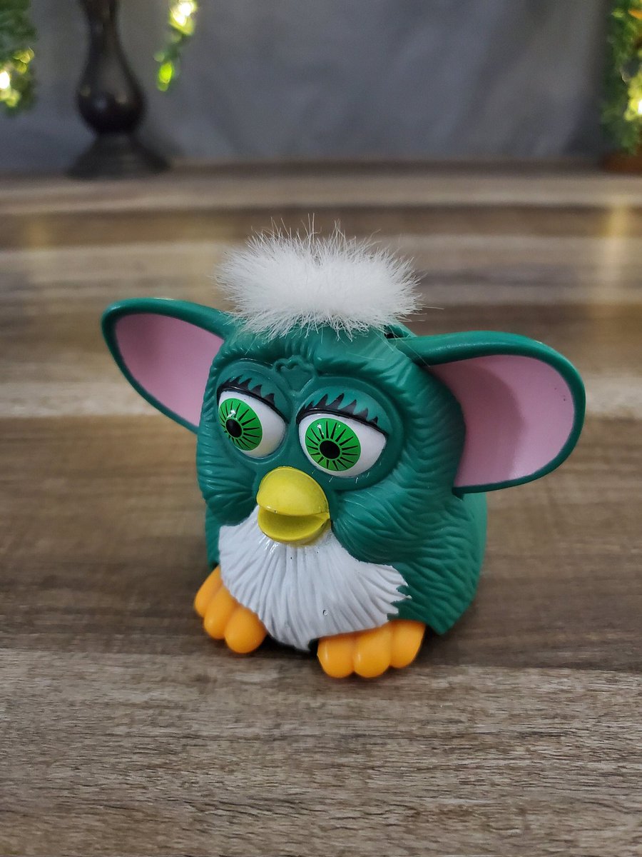 rorie_burke's tweet photo. #MyNostalgicLife #vintagetoys #toys #Furby #greenFurby #fastfoodtoy #promotionaltoys #vintageFurby
https://t.co/R1lJ60O4X6 https://t.co/d0KgdeLQV9