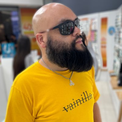 Solrak's tweet image. #NuevaFotoDePerfil