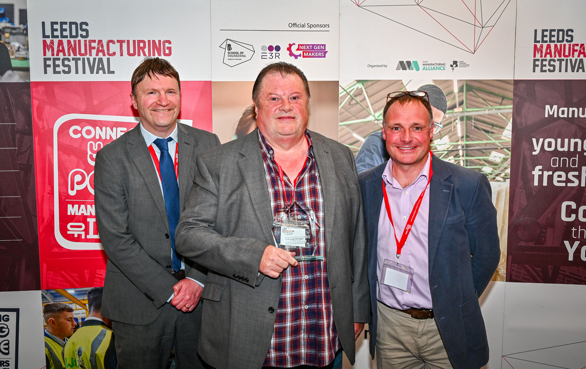 An absolute privilege to act as compere for the <a href="/leedsmfgfest/">Leeds Manufacturing Festival</a> awards. Here's a full report: 

yorkshirepost.co.uk/business/leeds…