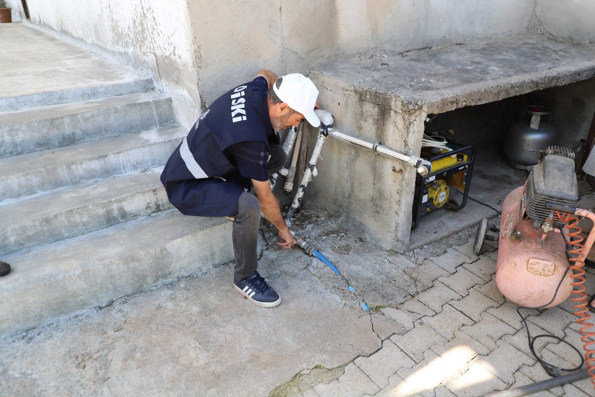 💧"İçme Suyumuzun Amaç Dışı Kullanımını Önlemeliyiz!"

DİSKİ Genel Müdürlüğümüz, içme suyunun amaç dışı kullanımını önlemek için çalışmalarını sürdürüyor. Son 10 günde yaptığımız çalışmayla 240 amaç dışı su kullanımını tespit edildi. Bu doğrultuda su kaynaklarının korunmasına