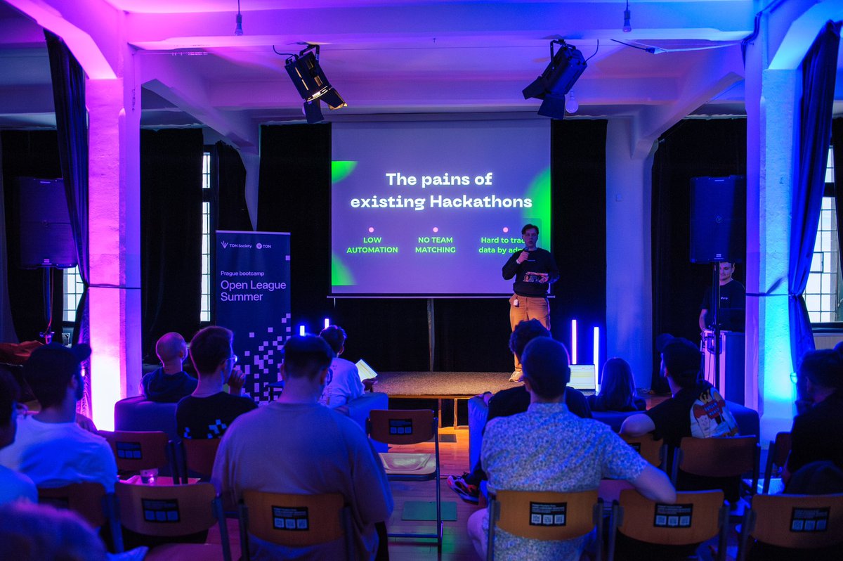 OverHacks tweet media