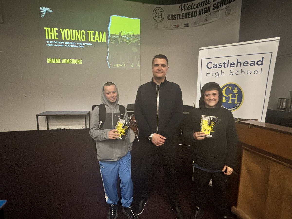 CastleheadHighlib tweet media