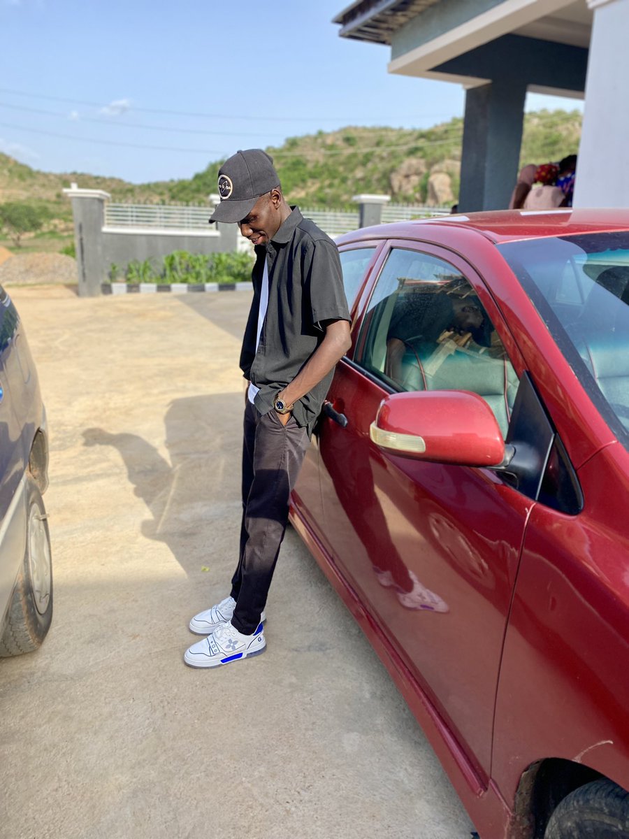 I can shape your sound 🎛️
And add flavor to your music 🎶 🎼 

#RespectMyHustle