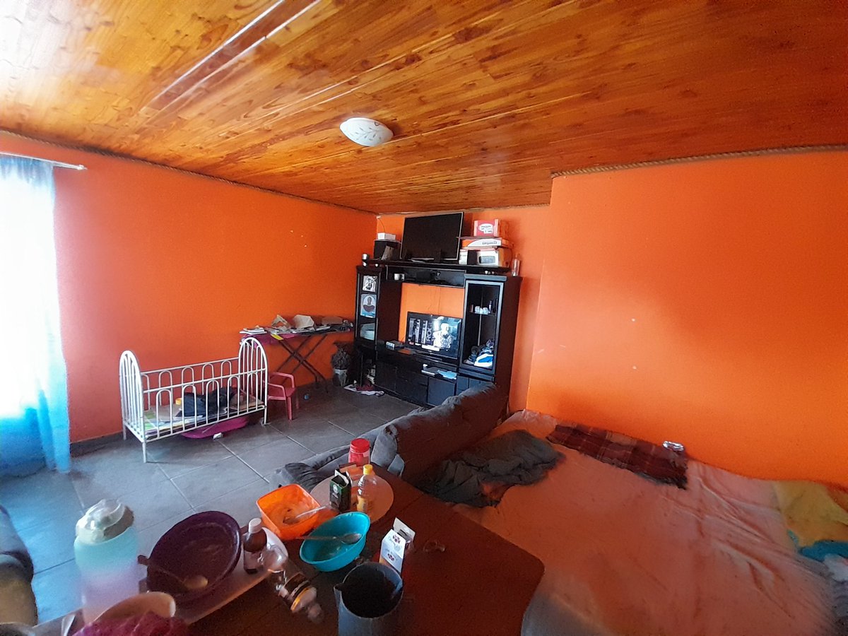 WithRealtor's tweet photo. House for sale. 
📍Wanaheda/ Windhoek 
Price : 1,700,000

House features 
■ 3 bedroom 
■ 2 bathrooms 
■ Single garage 
■ Boundary wall 
■ lounge 
■ Including costs 

☎️ 081 488 2899 
email: wlumbololo@gmail.com https://t.co/NNWtQhYmio