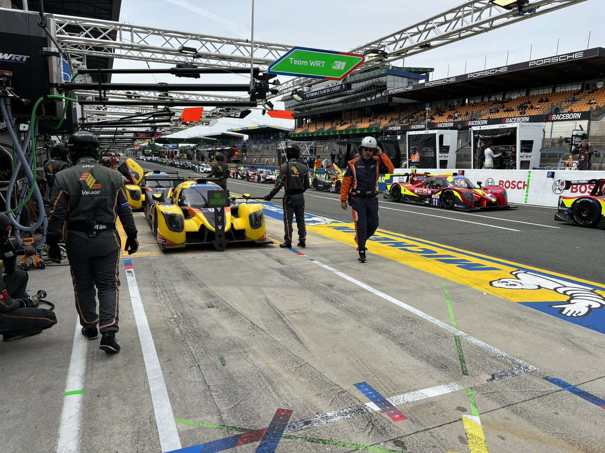 #LEMANS24 what an event!!! Amazing to see <a href="/ValeYellow46/">Valentino Rossi</a> <a href="/JeanEricVergne/">Jean-Eric Vergne</a> here at #motorsport