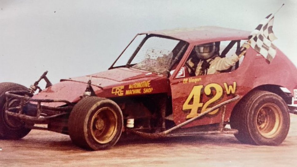 Picked up a couple of bikes last night online and when I got there to my surprise I was buying them from this guy. What a thrill it was to talk racing with him. #legend