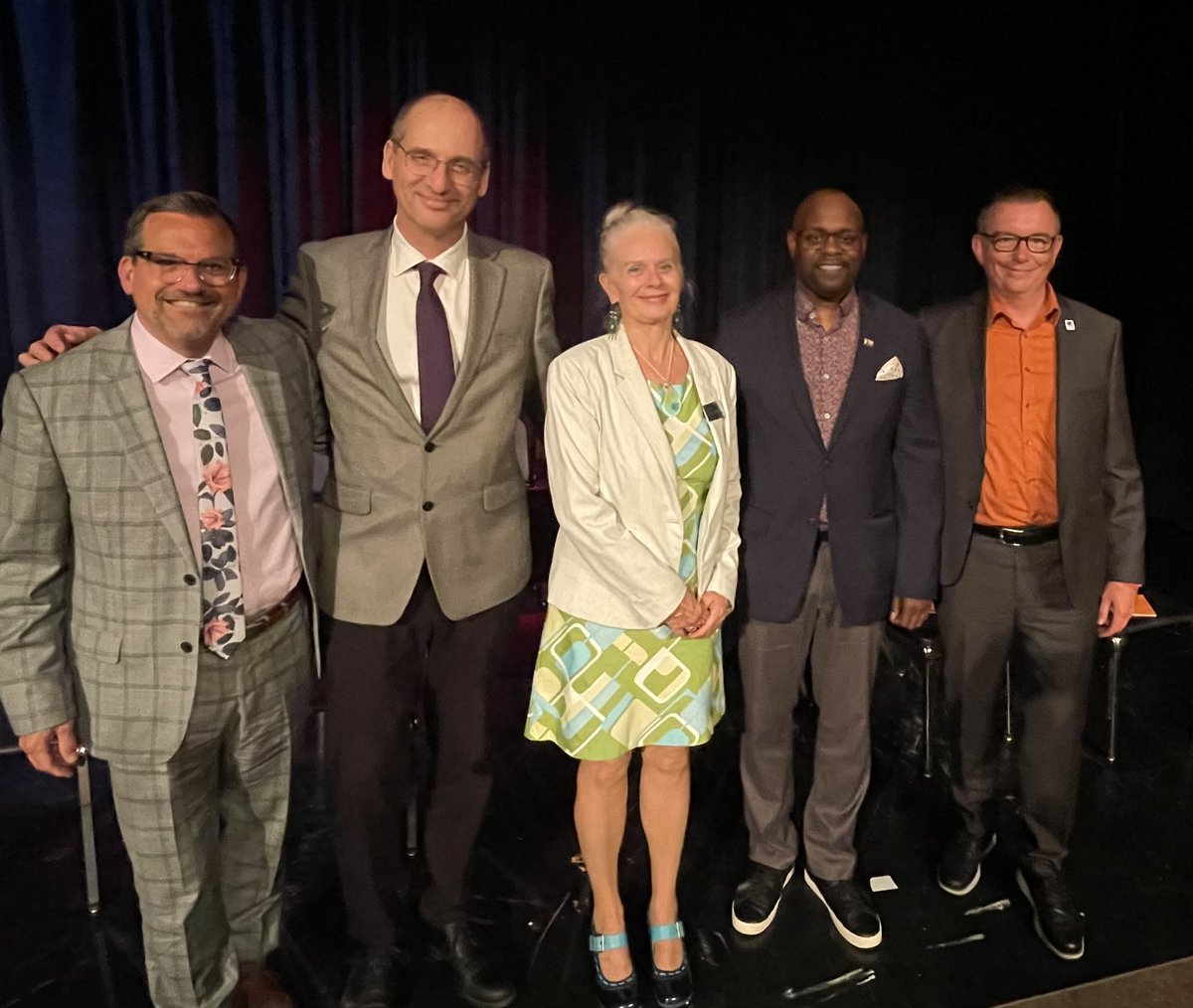 Marianne Larsen tweet media