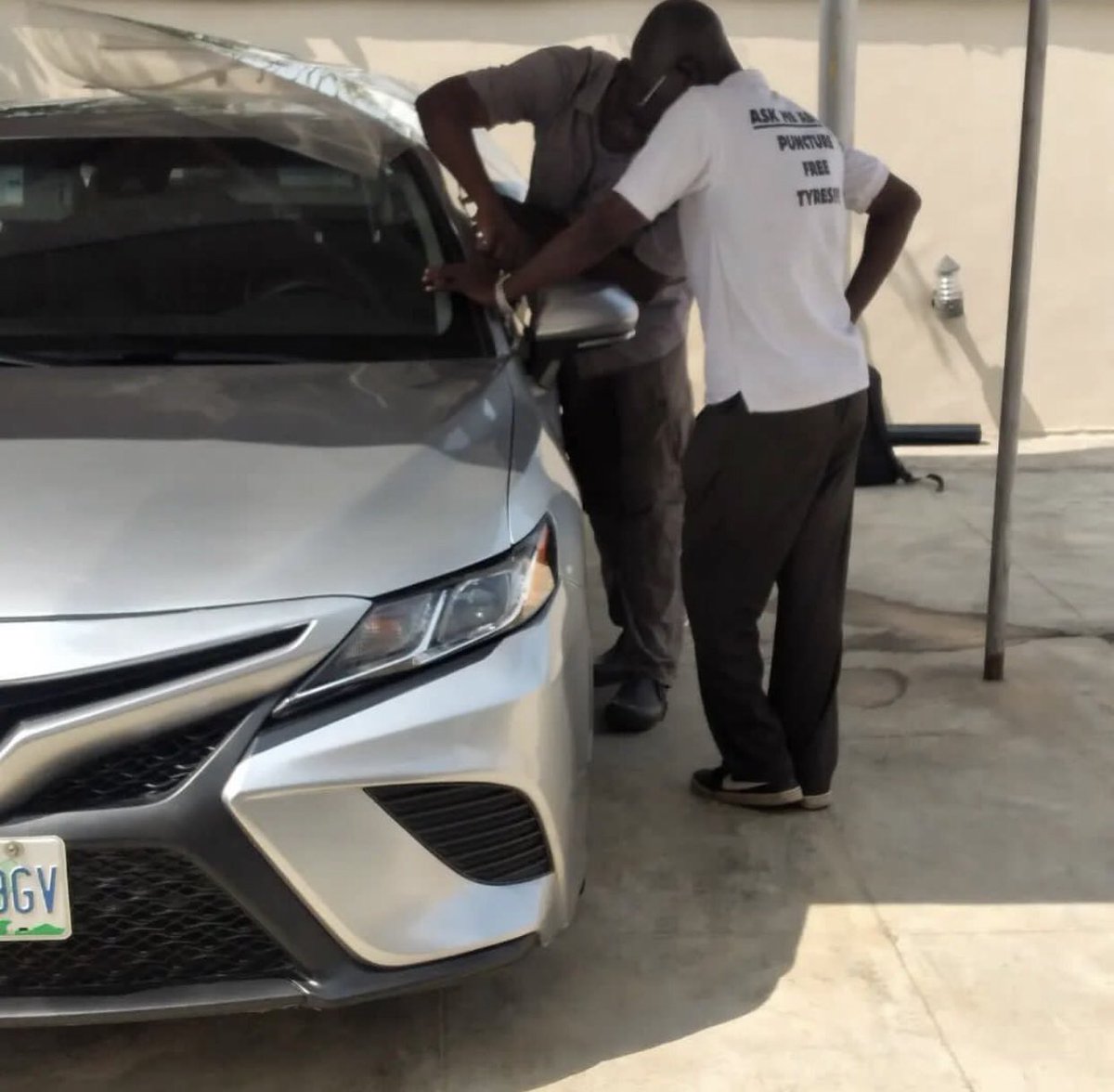 Trias_Autos's tweet image. Fortification complete on Toyota Camry.🚙Drive with confidence and peace of mind when you fortify your car windows.

TO DRIVE FORTIFIED IS TO DRIVE PROTECTED!!! 

Send us a DM now to upgrade your safety

#carsecurity #autosecurity #securitysystem