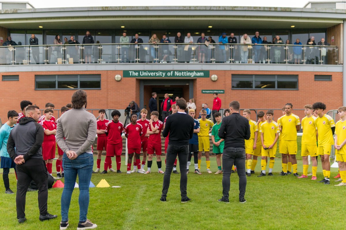 Steven Gerrard Academy tweet media