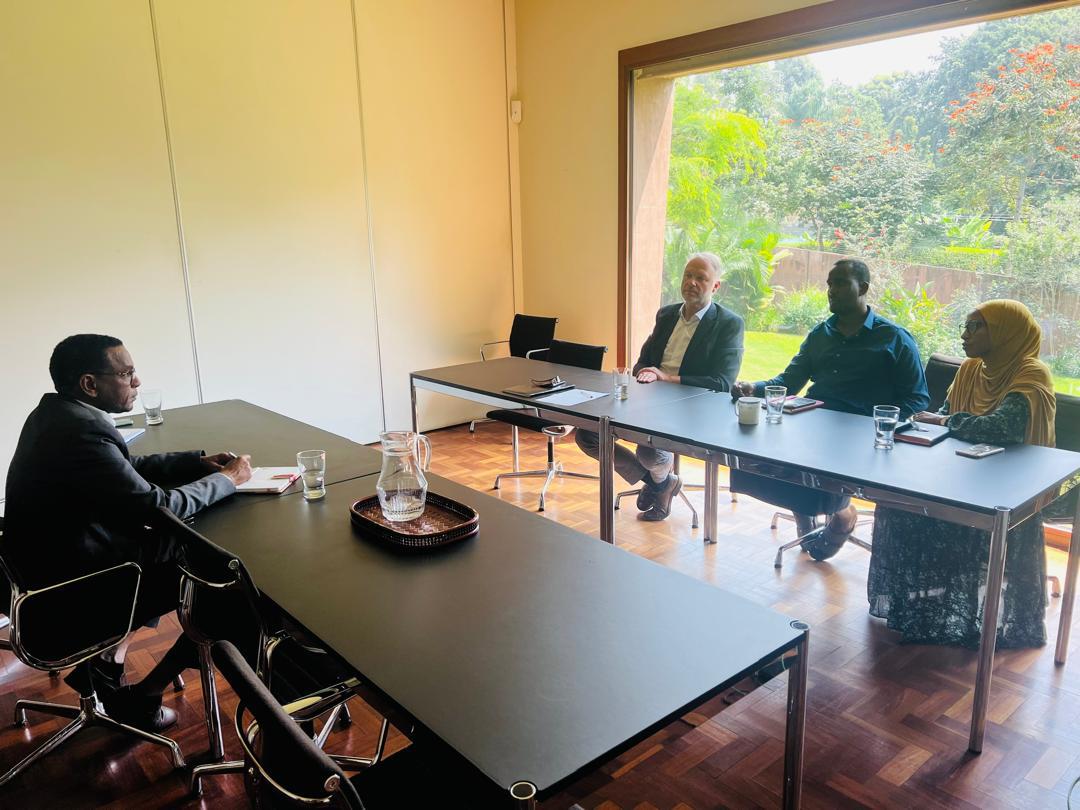 climate42101's tweet photo. MoECC-SWS Minister Dini Haji meets with #Zeituna from @SwissEmbassyKE and #FrankBertel from International Cooperation,Addressing the environment and climate change SWS in Somalia's. efforts for collaborationandpartnership that areexchanged to strengthen institutional capability. https://t.co/yni8vC63t3