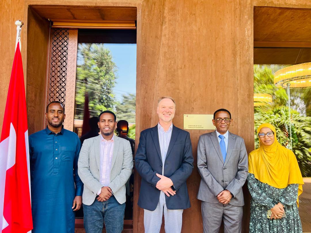 climate42101's tweet photo. MoECC-SWS Minister Dini Haji meets with #Zeituna from @SwissEmbassyKE and #FrankBertel from International Cooperation,Addressing the environment and climate change SWS in Somalia's. efforts for collaborationandpartnership that areexchanged to strengthen institutional capability. https://t.co/yni8vC63t3