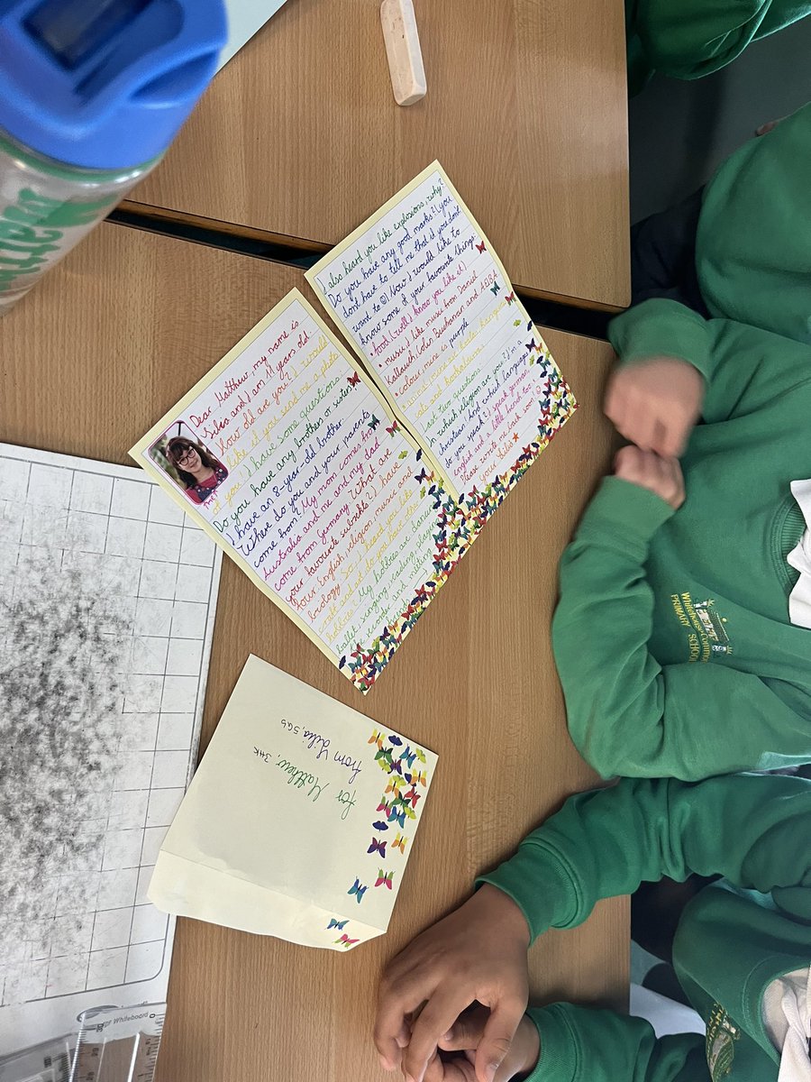 whcps's tweet photo. Lots of KS2 were really excited to receive letters from their German penpals last week and are eager to get writing again. Thereโs time for one more letter if weโre quick! Deadline for letters - 330pm Tuesday 25th June #WHCPenpals #WHCGerman See note from Sra S for more! https://t.co/UkPbbw0Ixc