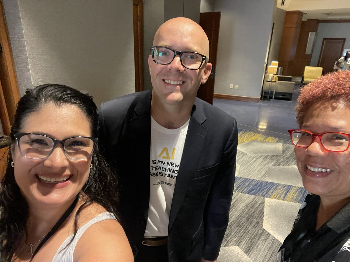 Ana Moreno tweet media