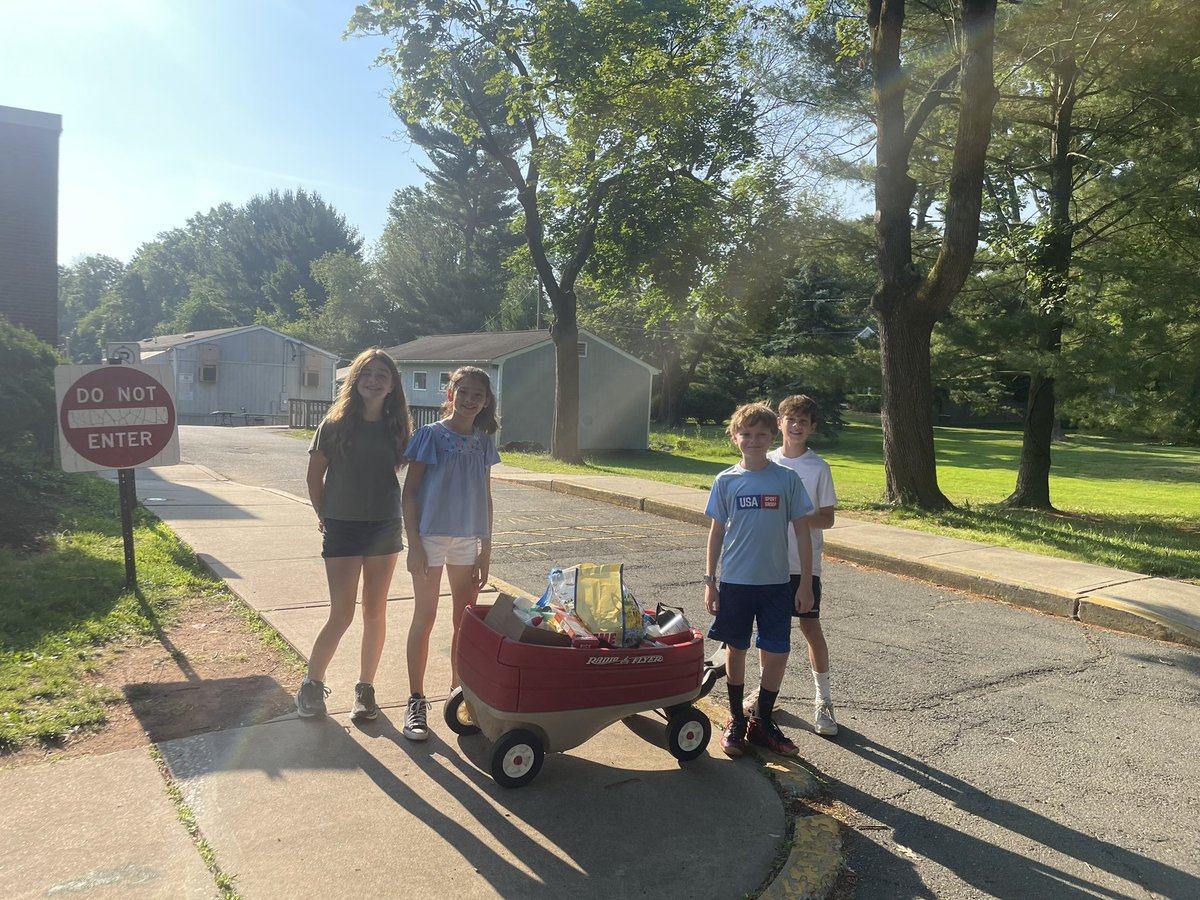 Final food bank delivery of the school year! <a href="/KimKampe/">Kim Kampe</a>