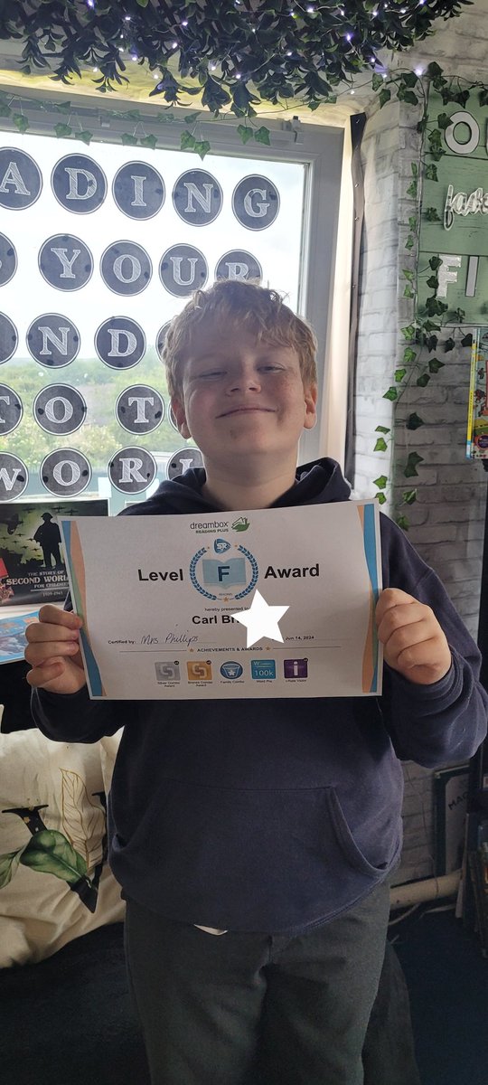 HolySpiritWA9's tweet photo. Well done Carl for levelling up this week. @ReadingPlus #year6reading https://t.co/tF0bORYTbY