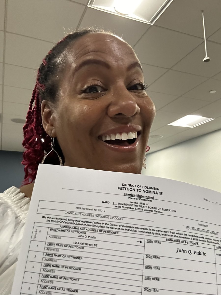 …And we’re off!!🏃🏾‍♀️🏃🏾‍♀️🏃🏾‍♀️Ballot petitions ✅ Walking shoes ✅ Water bottle ✅ Ready to put feet in the street to knock on doors!! I’m at ya Ward 7! Let’s do this!!