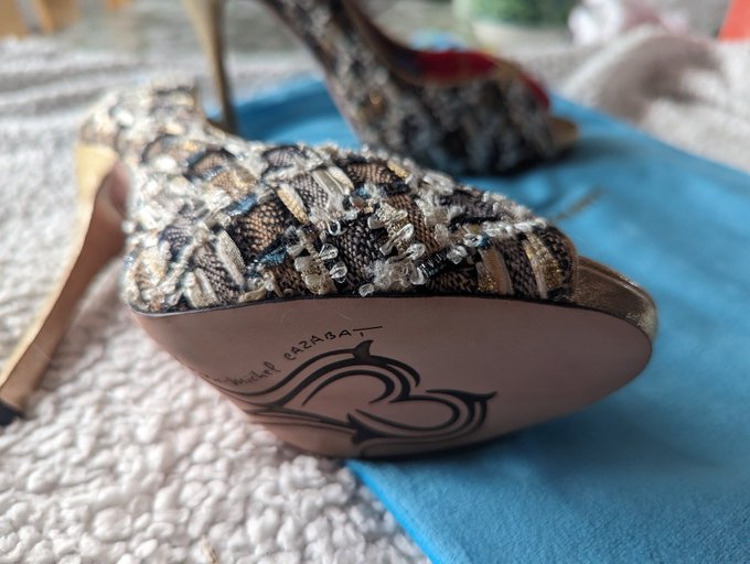 Good boy 😉 https://t.co/UKSYnCfZ5k<a href="/tag/throne"class="tags"><span>#throne</span></a><a href="/tag/wishlist"class="tags"><span>#wishlist</span></a>